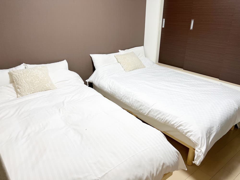 B type twin room 1