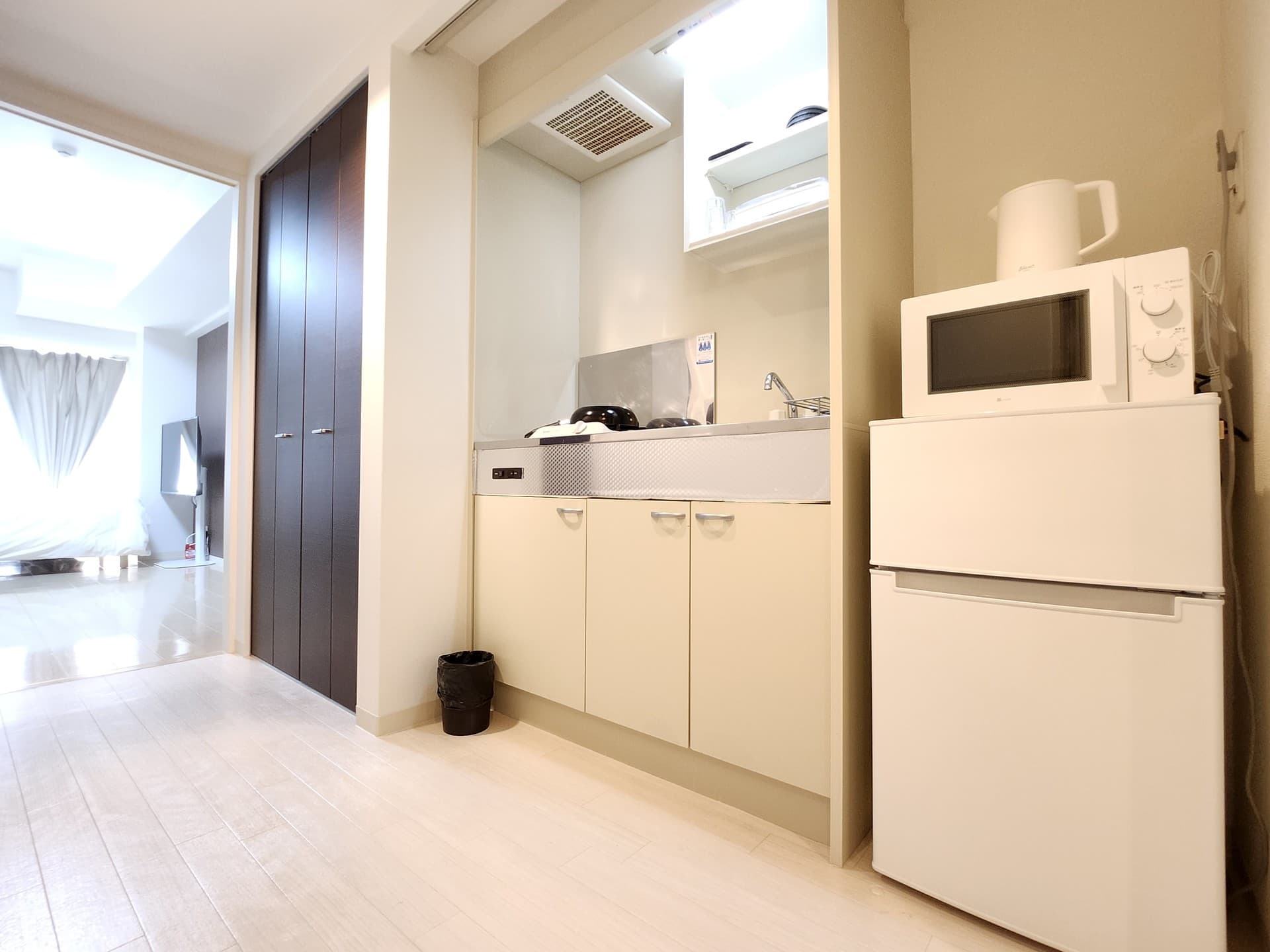 A type double room 19